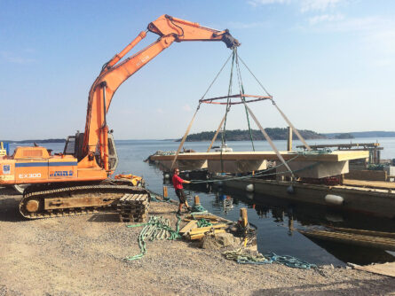 sjosattning-trabetongbrygga-sjoliv